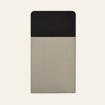 Leder-Bestecktasche – Schlicht, Elegant & Funktional