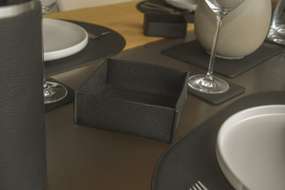 Kleiner Aufbewahrungskorb aus Leder – stilvolle Ablage für Schlüssel, Deko & Co. – 14 × 14 cm