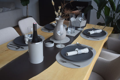 Weinkühler aus Leder mit Edelstahleinsatz – stilvolle Kühlung für Wein & Sekt