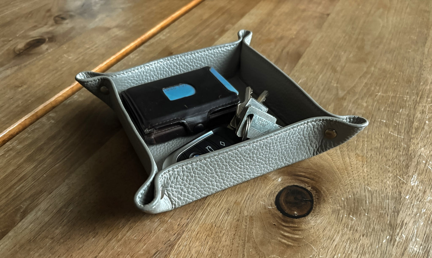 Schlüssel- & Utensilienablage – 14 × 14 × 4 cm