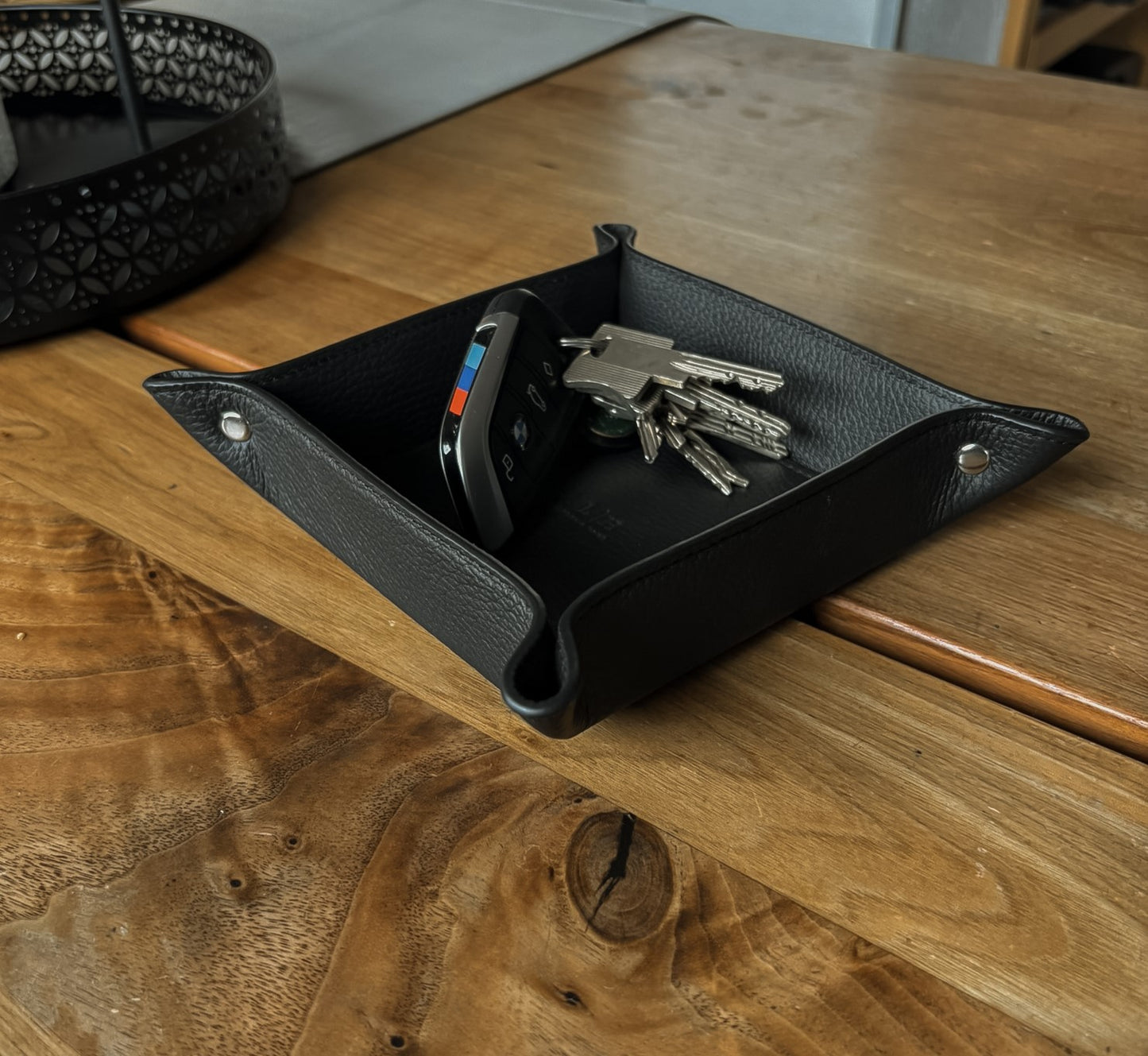 Schlüssel- & Utensilienablage – 14 × 14 × 4 cm