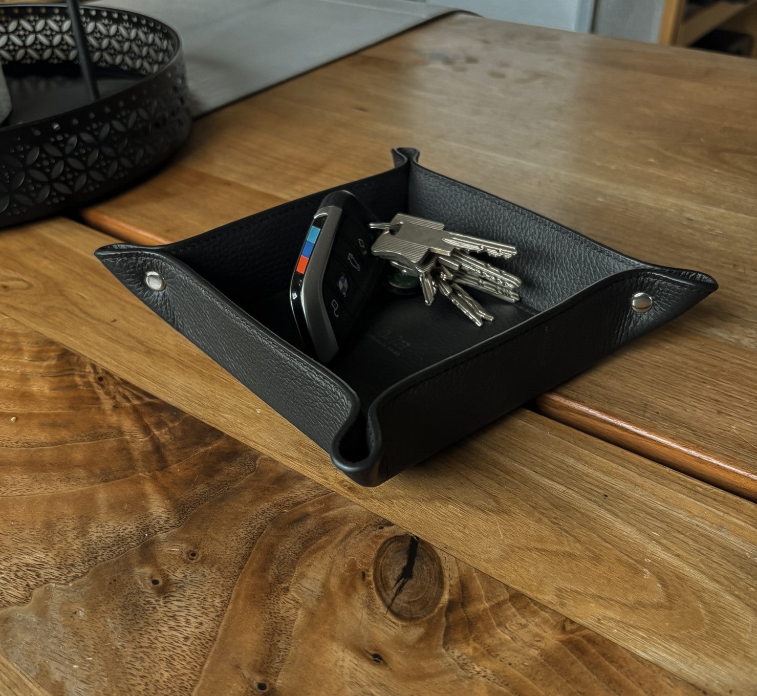 Schlüssel- & Utensilienablage – 14 × 14 × 4 cm