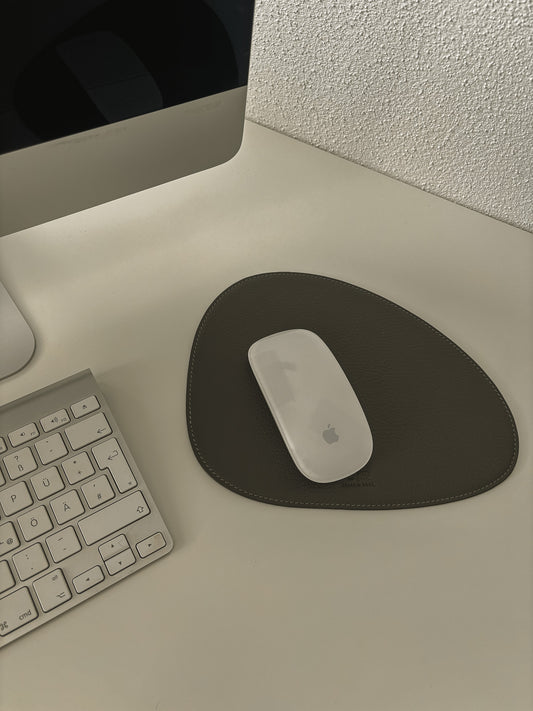 Asymmetrisches Mousepad – 24 × 18 cm