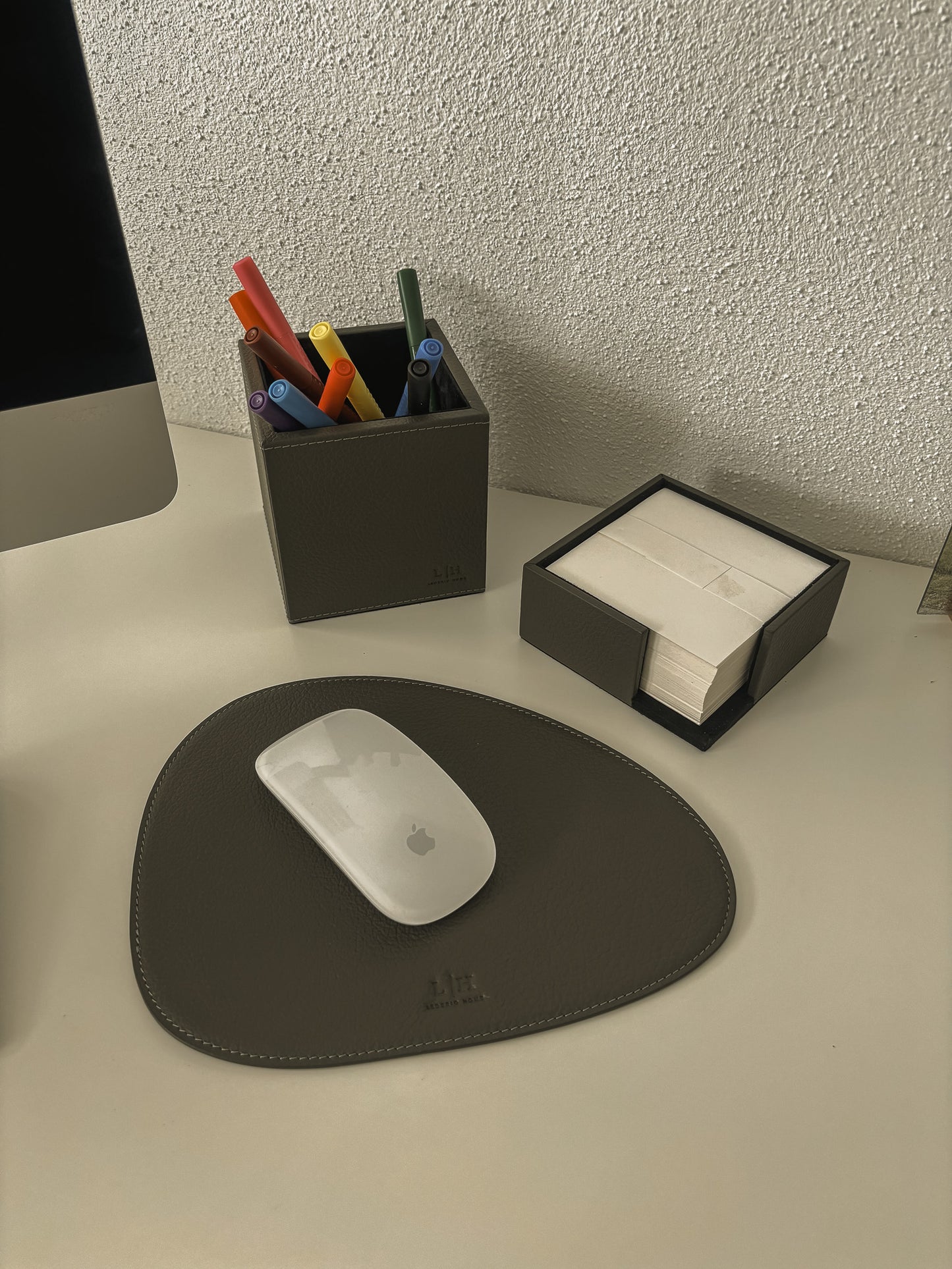 Zettelbox aus Leder – 10,5 × 10,5 × 4,5 cm inkl. Notizzettel