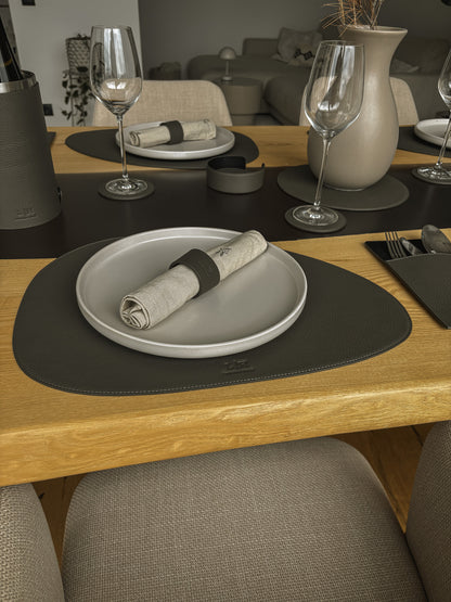 Platzset asymmetrisch – modern & außergewöhnlich