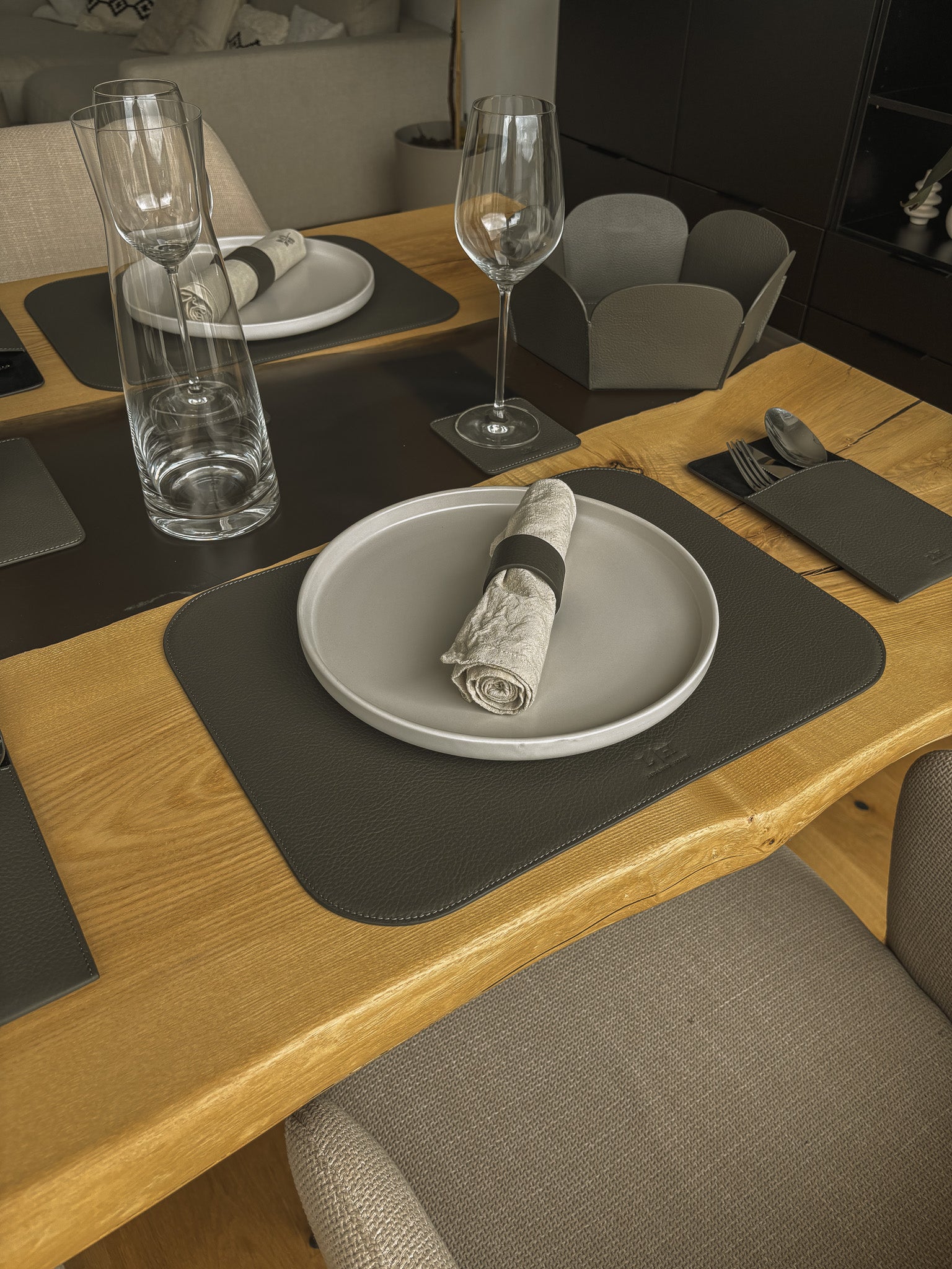 Telleruntersetzer aus Leder (ca. 41 × 31 cm) - rechteckig