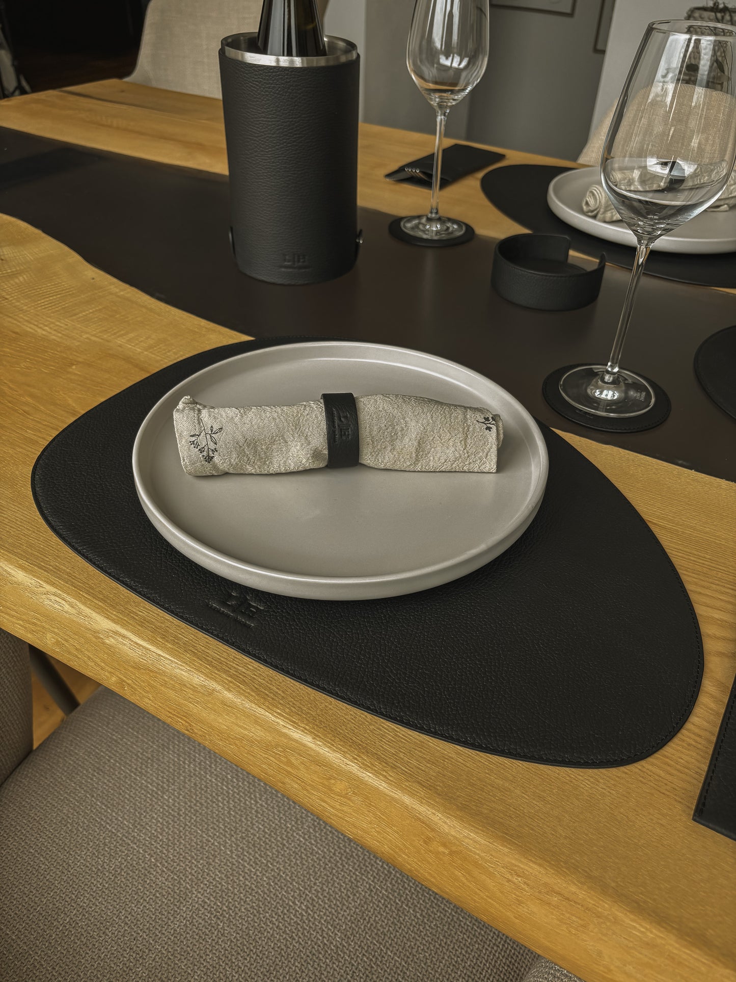 Platzset asymmetrisch – modern & außergewöhnlich