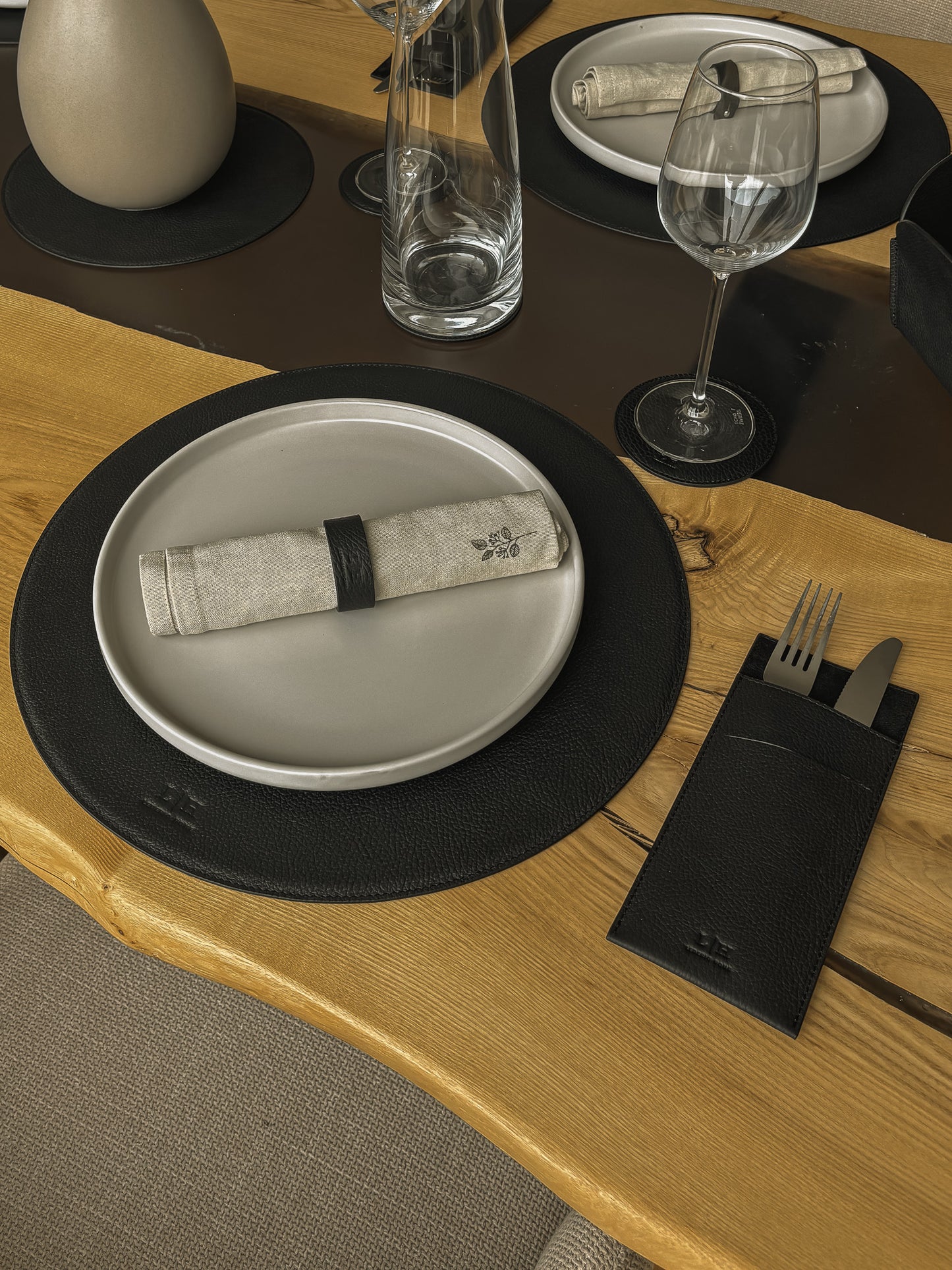 Bestecktasche mit Serviettenfach – 20 × 8,5 cm