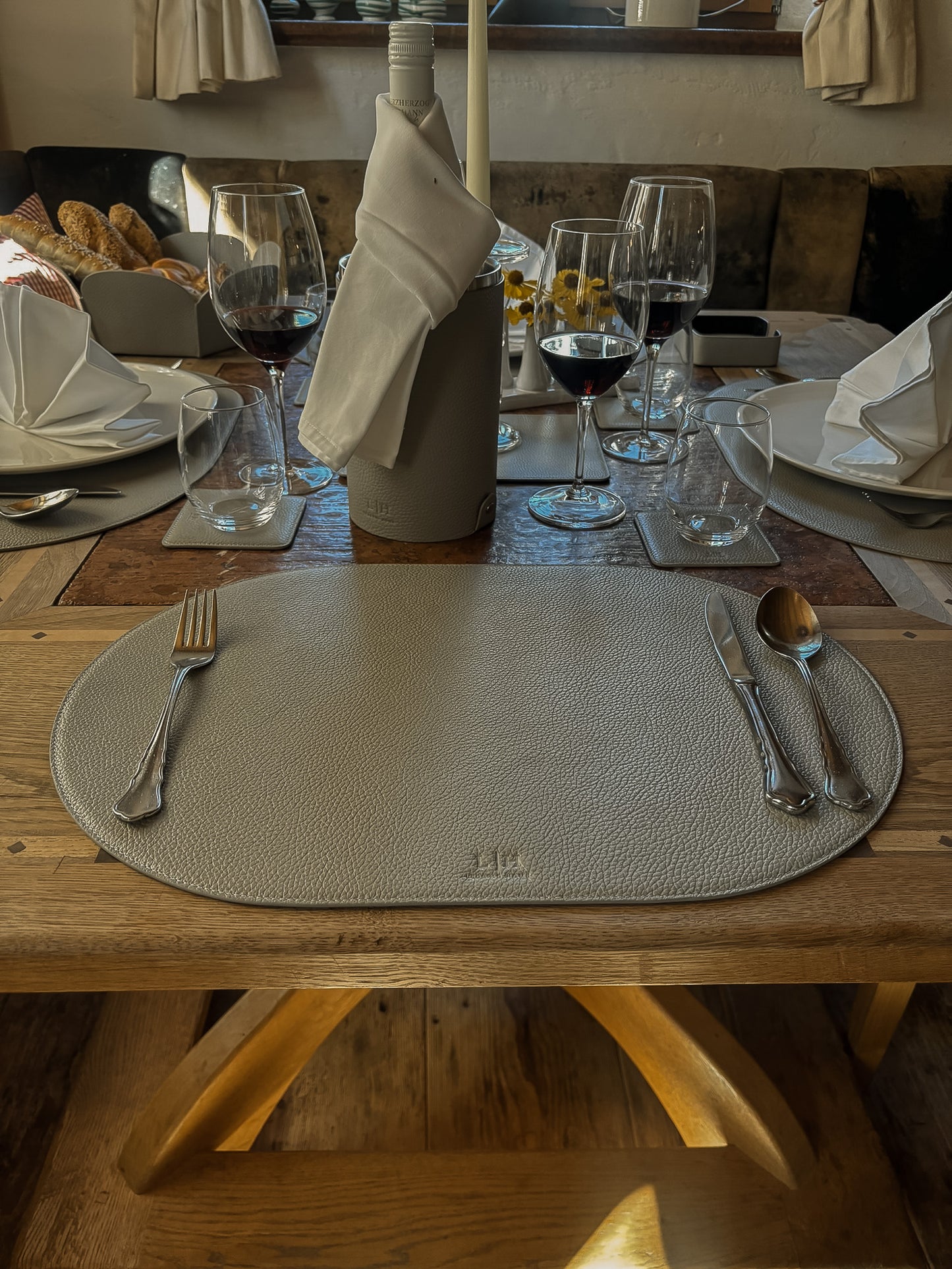 Tischset oval –  50 x 34 cm - formschön & rutschfest