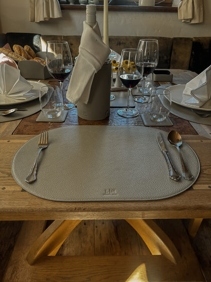 Tischset oval –  50 x 34 cm - formschön & rutschfest