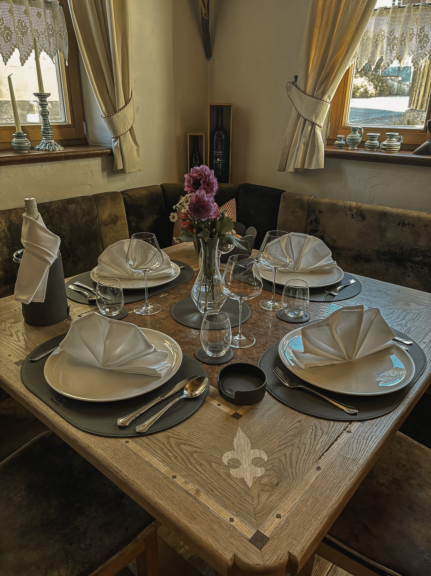 Tischset oval –  50 x 34 cm - formschön & rutschfest