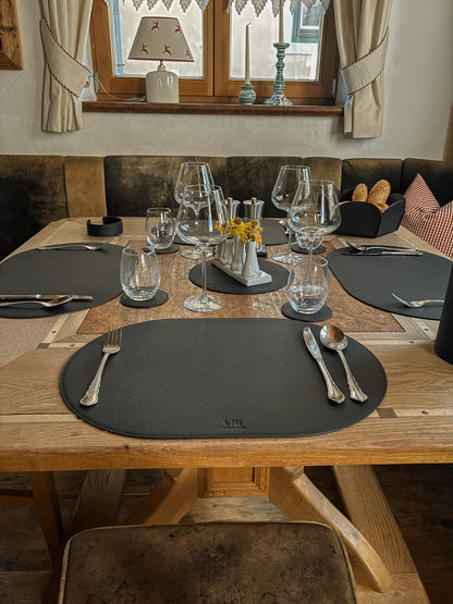 Tischset oval –  50 x 34 cm - formschön & rutschfest
