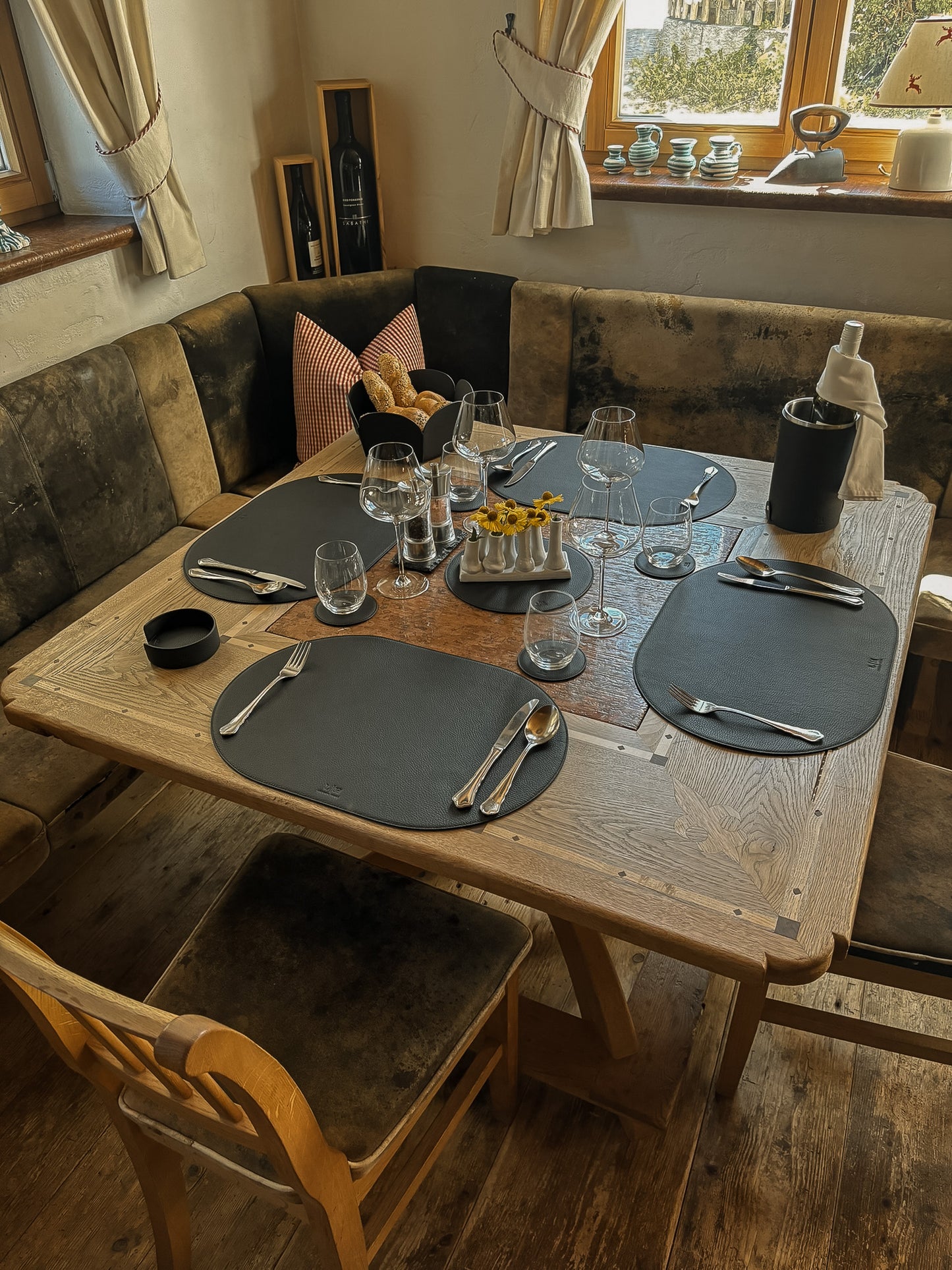 Tischset oval –  50 x 34 cm - formschön & rutschfest