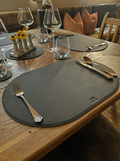 Tischset oval –  50 x 34 cm - formschön & rutschfest