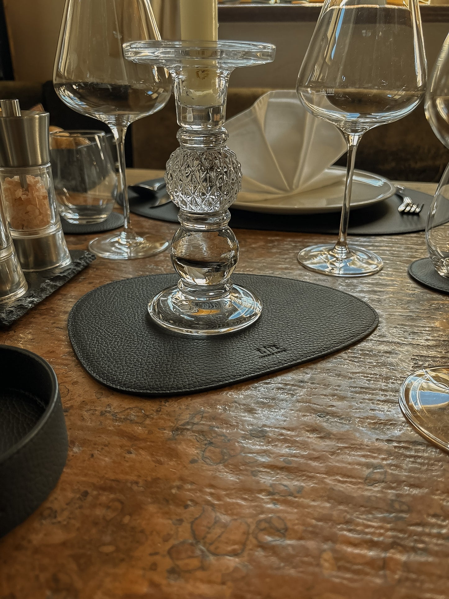 Asymmetrische Unterlage – 24 × 18 cm für Schalen & Deko