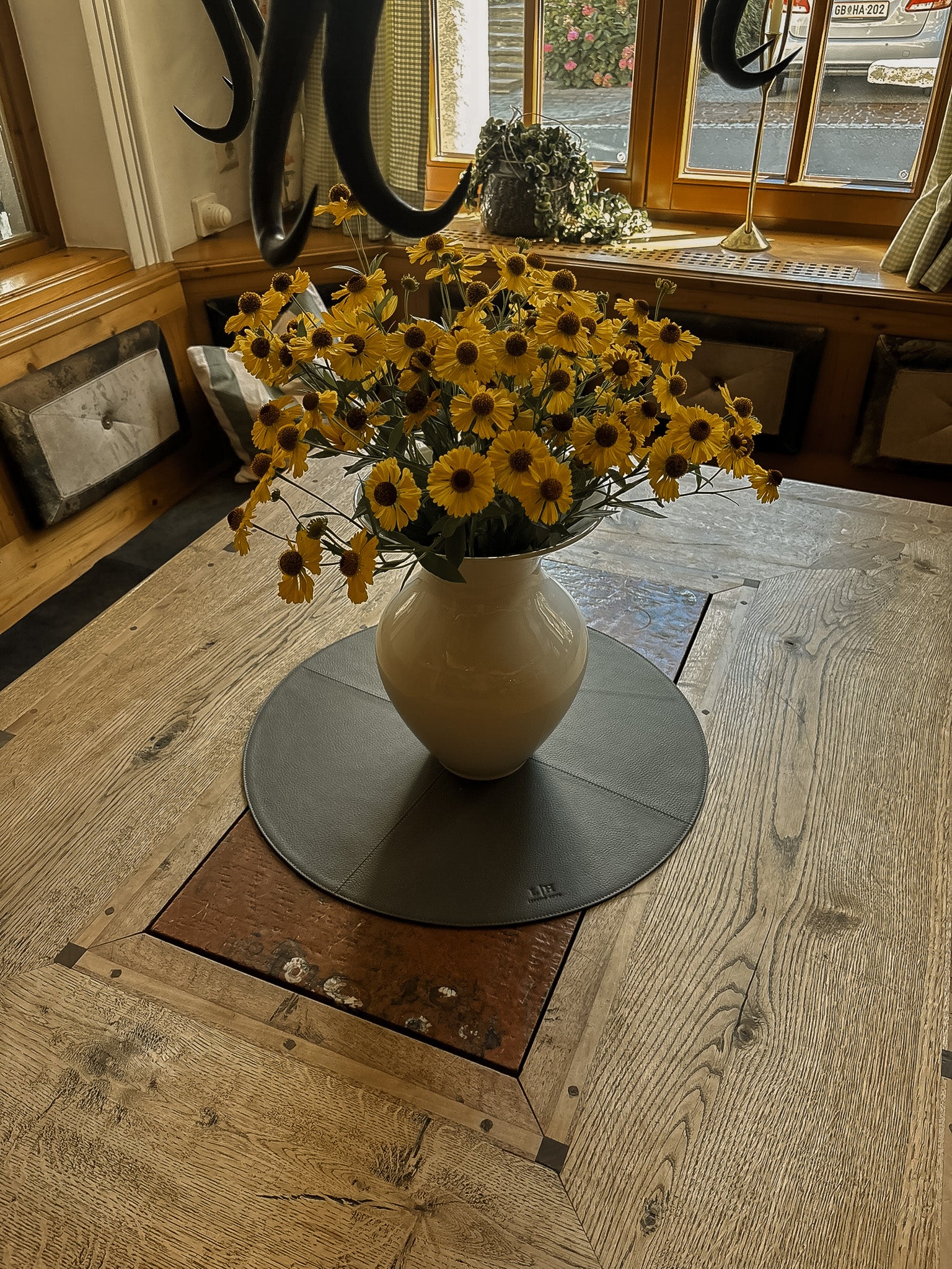 Runder Tischläufer - Ø 50 cm– stilvoll & ausdrucksstark