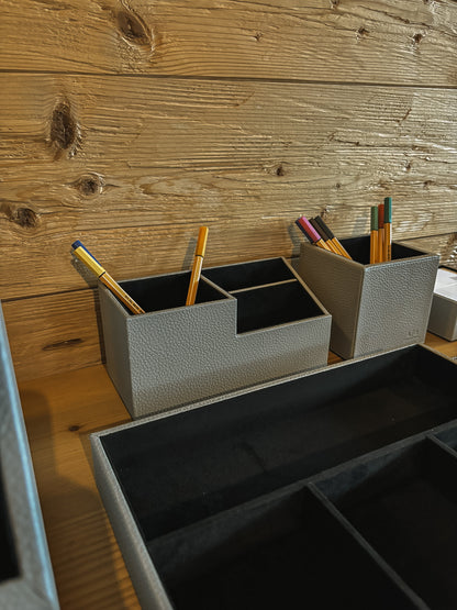 Schreibtischorganizer aus Leder – mit Innenfächern, 10,5 × 9 × 9 cm