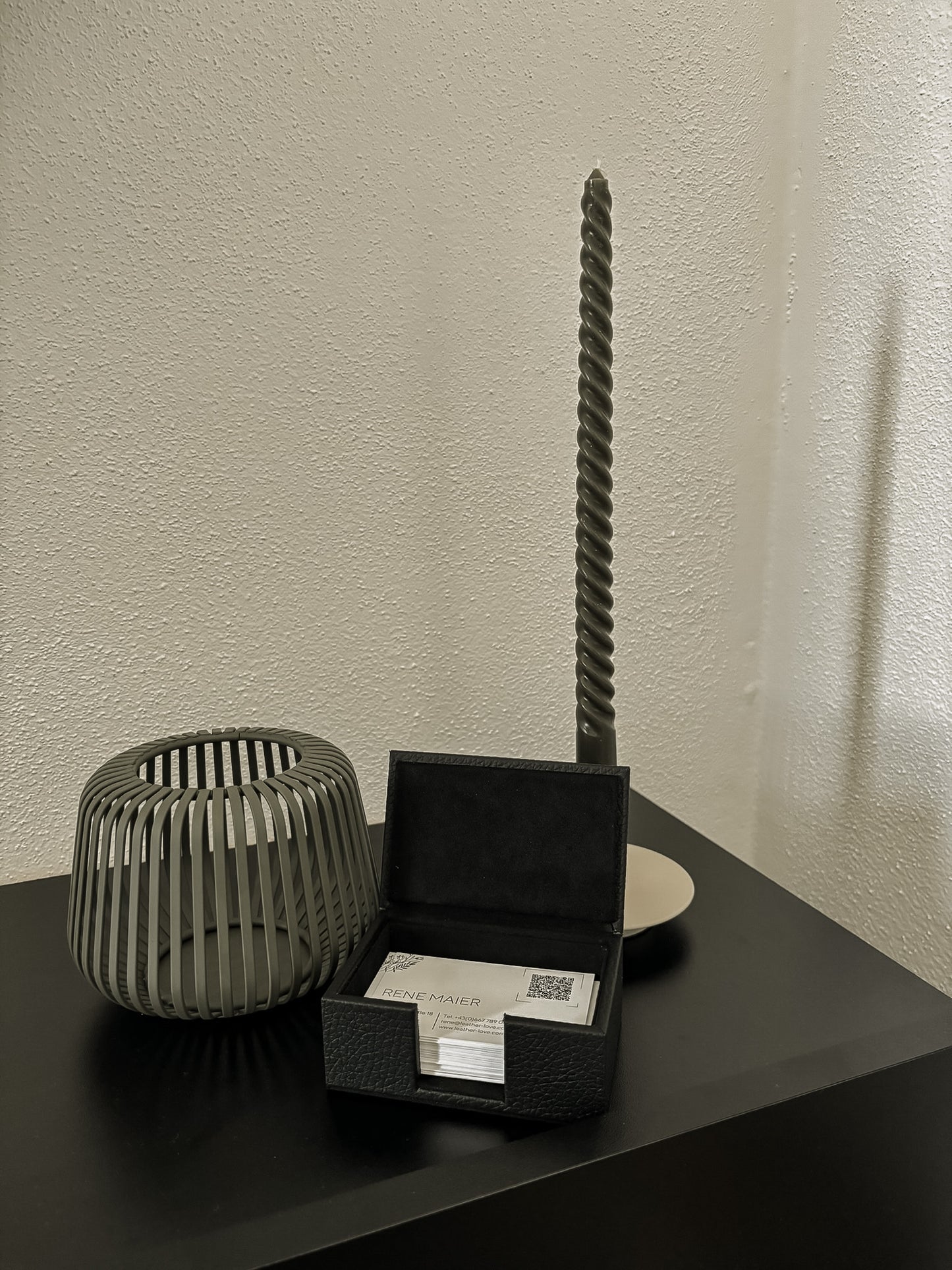 Leder-Visitenkartenbox – stilvoll & funktional