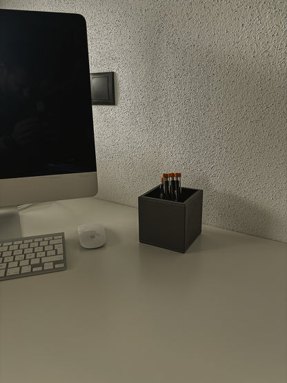 Leder-Stiftehalter – stilvolle Ordnung