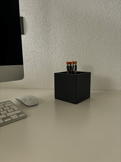 Leder-Stiftehalter – stilvolle Ordnung