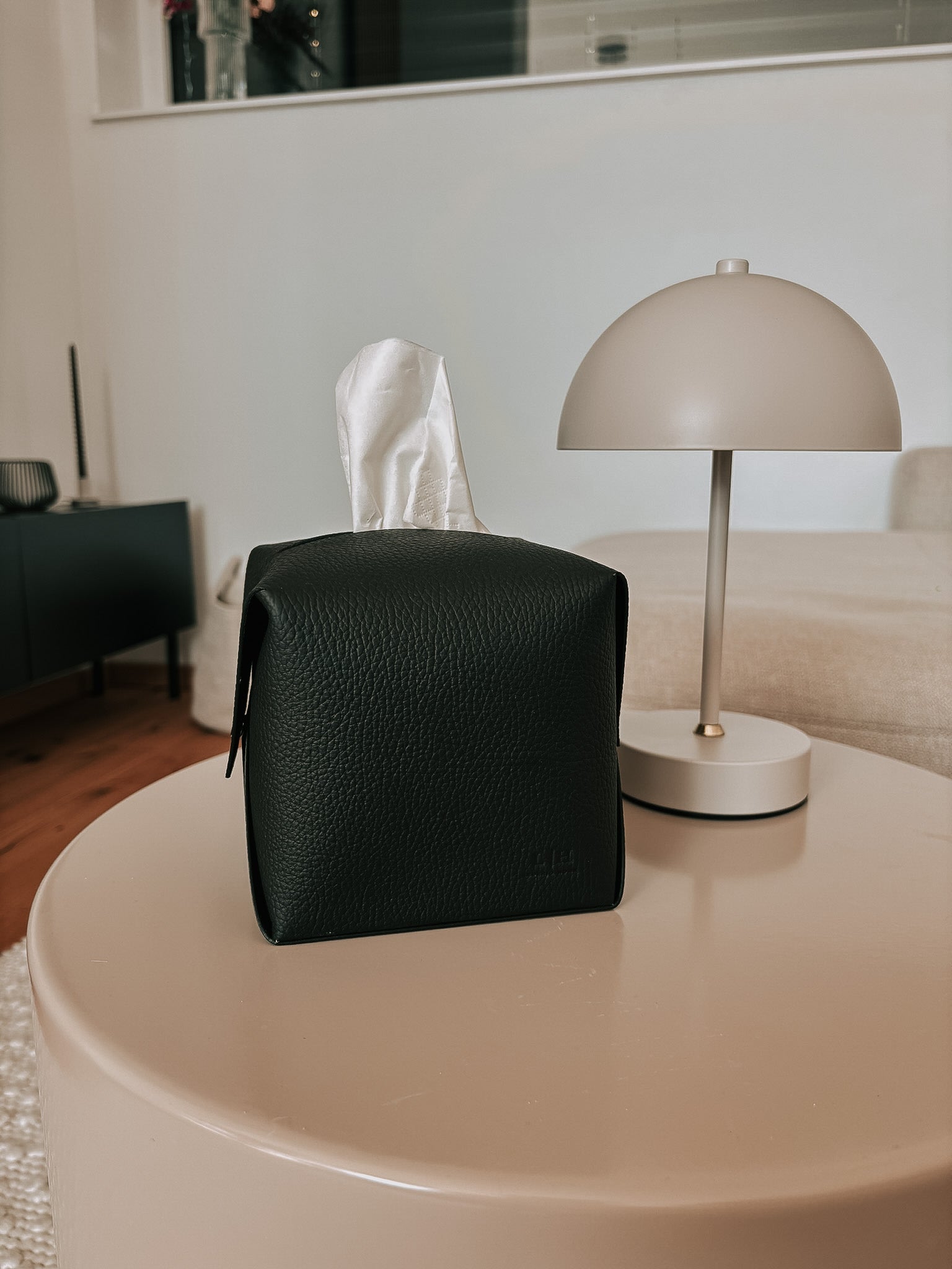 Lederhülle für Taschentuchbox – quadratisch & stilvoll