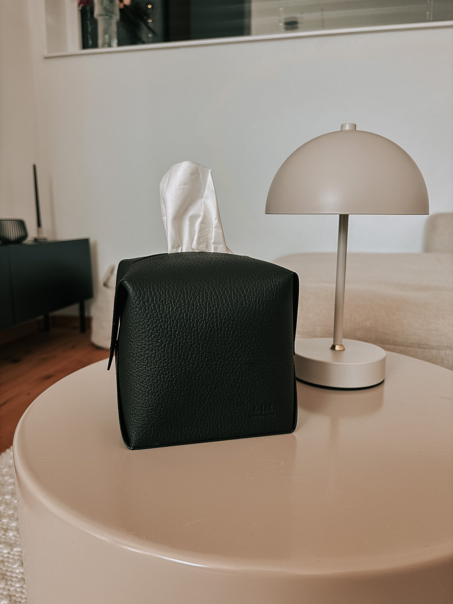 Lederhülle für Taschentuchbox – quadratisch & stilvoll