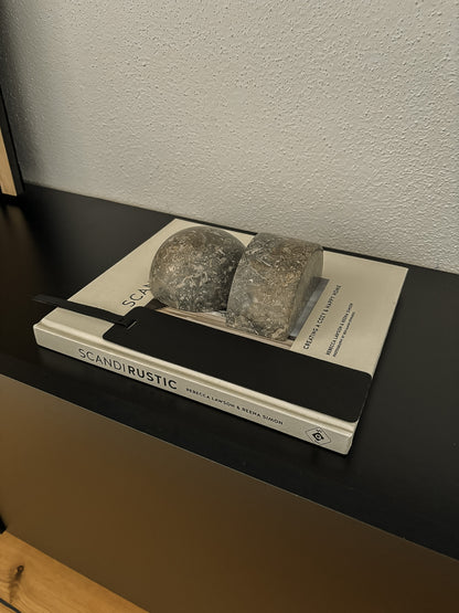 Lesezeichen aus Leder – 20 × 5 cm