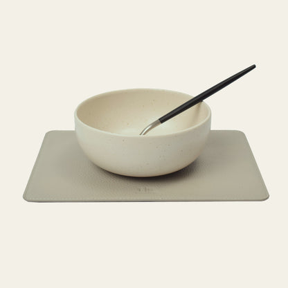 Kleines Platzset aus Leder, Rechteckig – Kompakte Tischunterlage für Alltag & Service – 25 × 18 cm