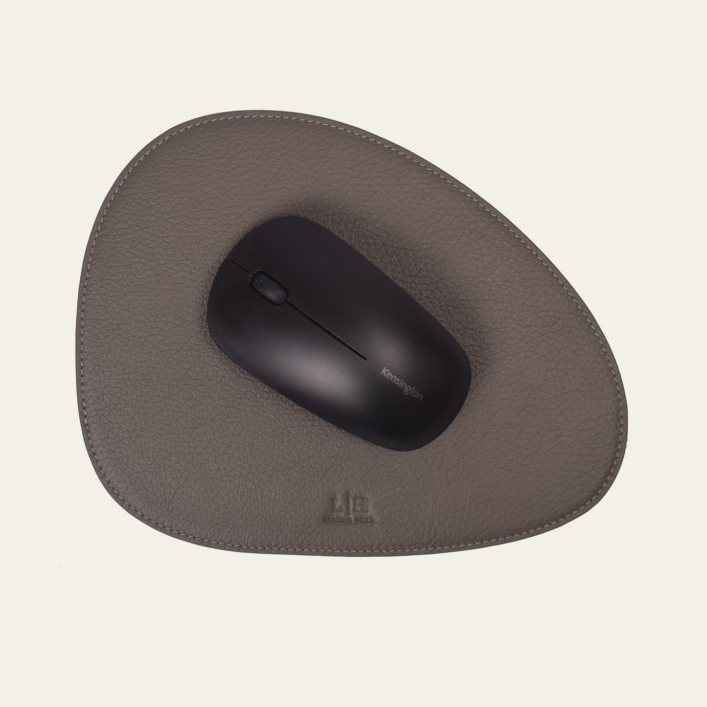 Asymmetrisches Mousepad – 24 × 18 cm