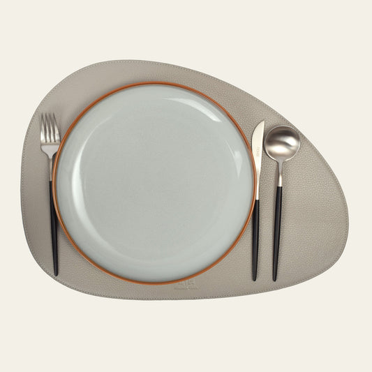 Platzset asymmetrisch – modern & außergewöhnlich