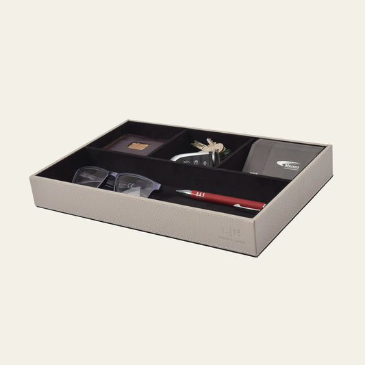 Leder-Schatulle mit Unterteilungen – offen & vielseitig