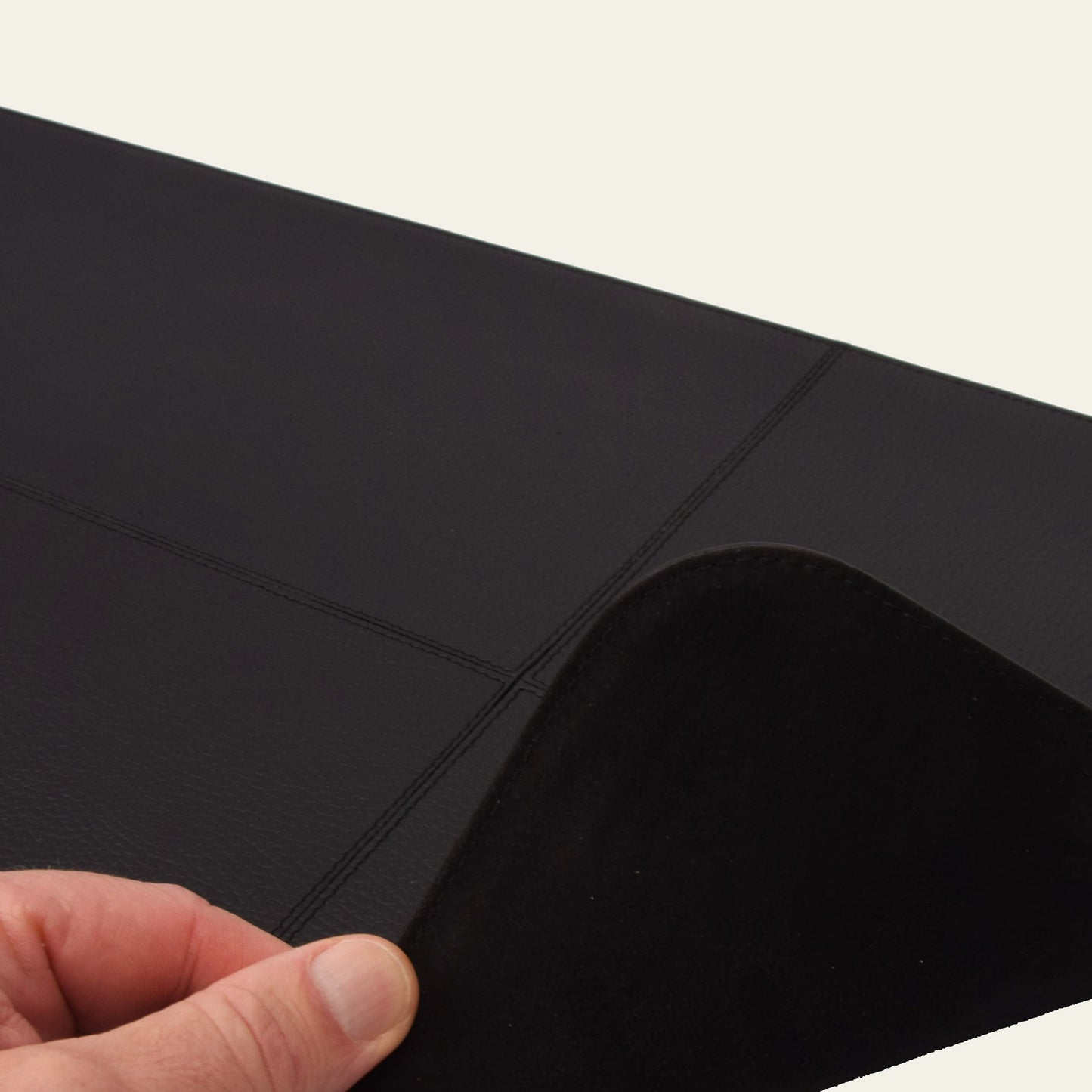 Tischläufer mit Ziernähten – 120 × 34 cm