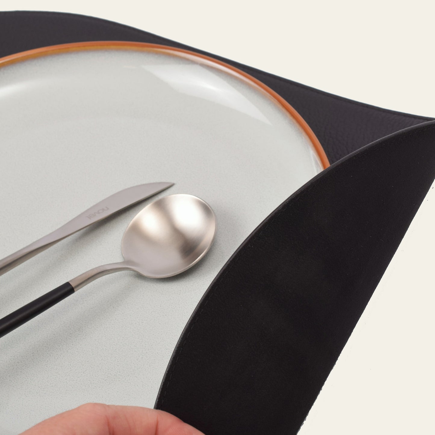 Tischset oval –  50 x 34 cm - formschön & rutschfest