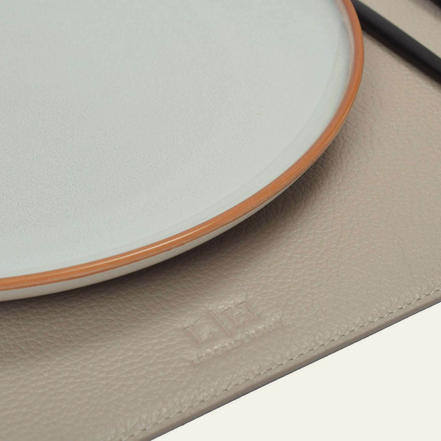 Tischset oval –  50 x 34 cm - formschön & rutschfest