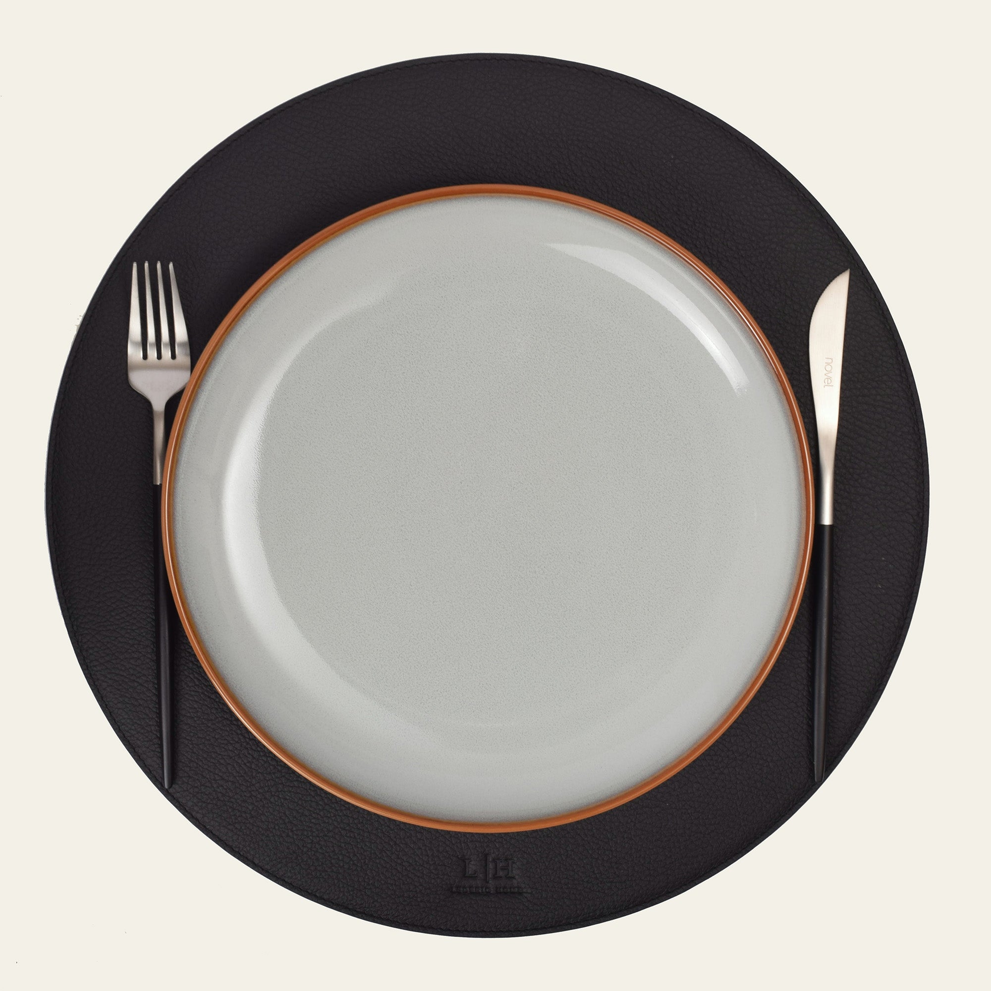 Platzset rund Ø 37 cm – stilvolles Tischset aus echtem Leder