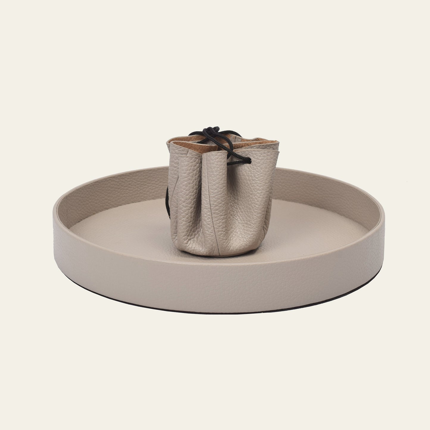 Leder-Würfeltablett – stilvoller Untergrund für Spiel & Ordnung