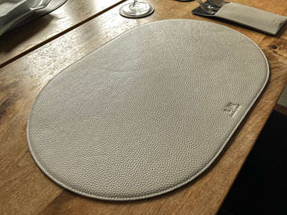 Tischset oval –  50 x 34 cm - formschön & rutschfest